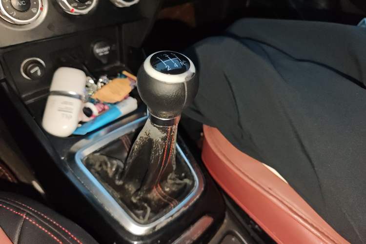 Used Brilliance V3 2016 1.5L Manual Smart Version