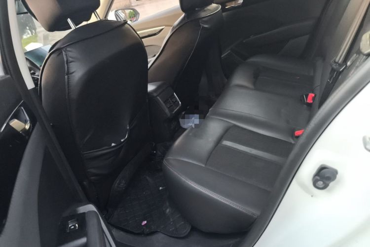 Used Dongfeng Aeolus Yixuan 2020 230T Automatic Dazzle Track Edition
