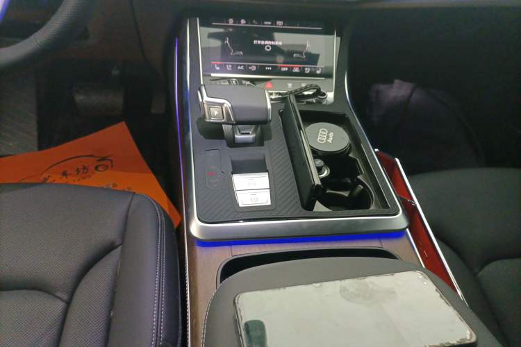 Used Audi Q7 2024 55 TFSI quattro S line Sport model
