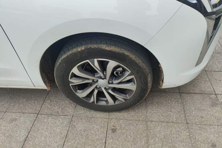 Used Haval JOLION 2021 1.5T Automatic Big Second Edition Right Front Wheel Hub