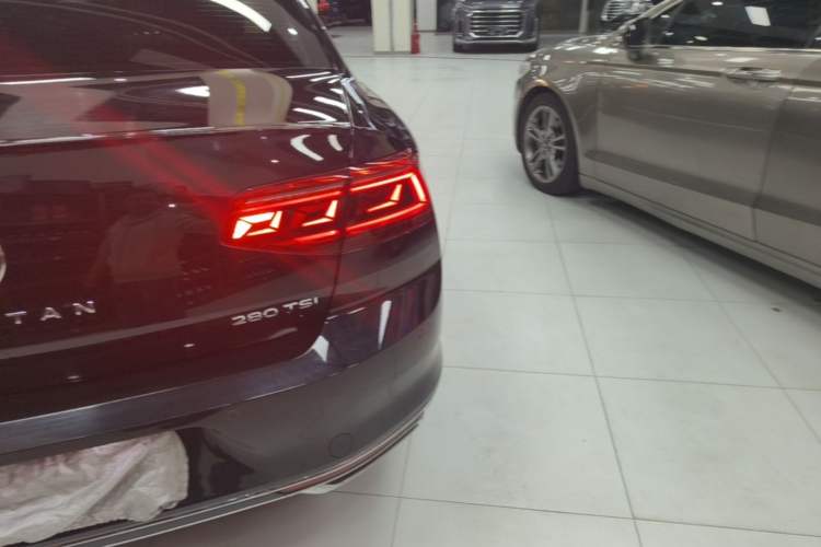 Used Volkswagen Magotan 2020 280TSI DSG Comfort Edition
