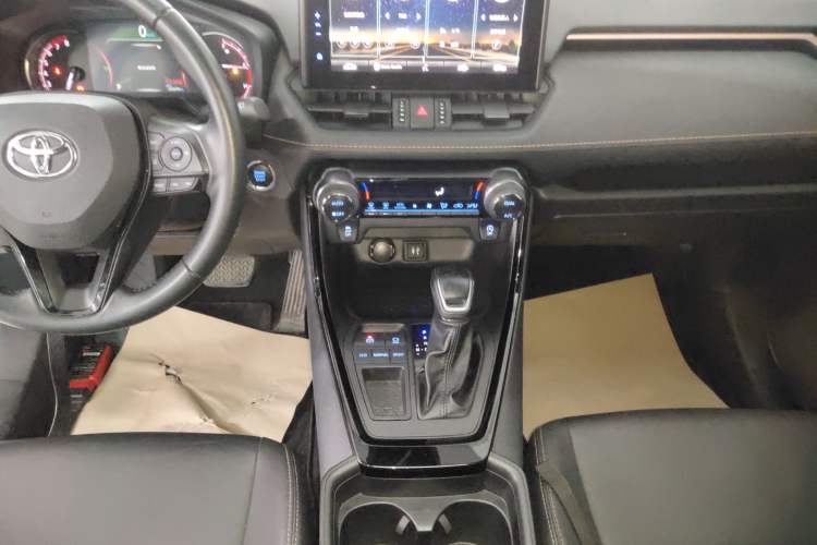 Used Toyota Wildlander 2022 2.0L CVT Two-Wheel Drive Knight Edition
