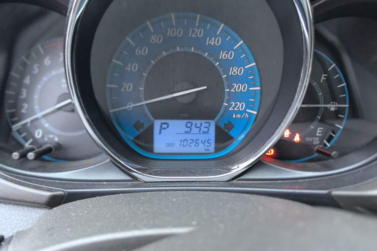 Used Toyota YARiS L Zhi Xuan 2014 1.3E Automatic Charm Edition
