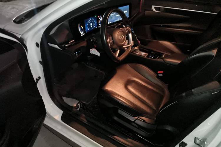 Used Hyundai Mistra 2021 1.8L CVT GLX Elite Edition