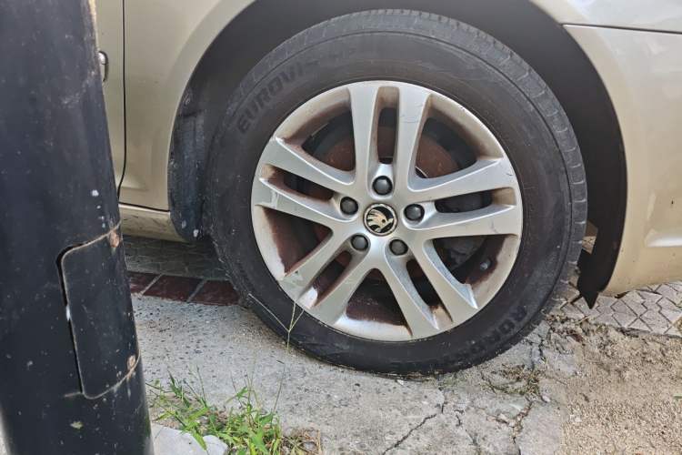 Used Skoda Octavia 2014 1.6L Manual Yijun Edition
