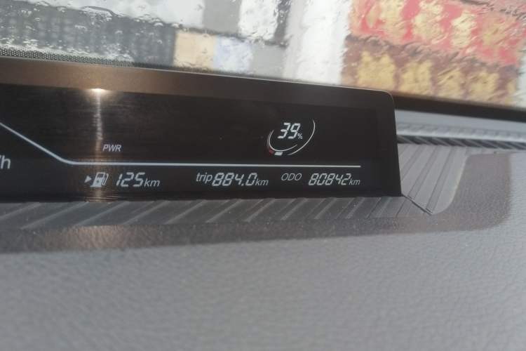 Used NETA V 2022 Chao 300 Lite Ternary Lithium