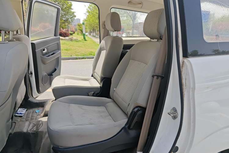 Used HYOSOW H2 2016 H2E 1.5L Classic Model BJ415A Left Rear Seat