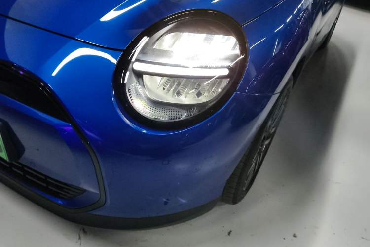 Used MINI Electric MINI COOPER 2024 456km COOPER E Classic Edition
