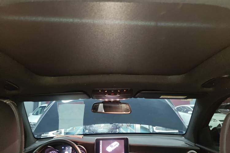 Used Mercedes-Benz GLC 2019 GLC 260 L 4MATIC Luxury Model