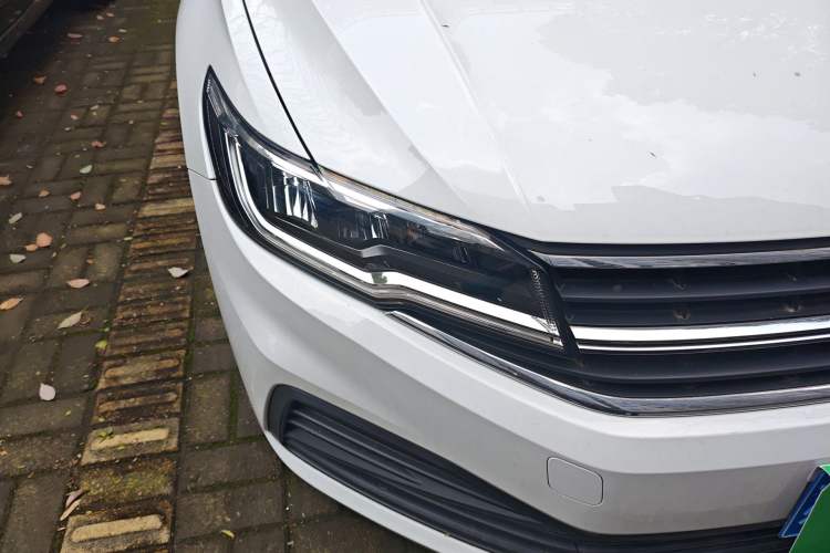 Used Volkswagen Bora 2019 1.5L Automatic Fashion Model