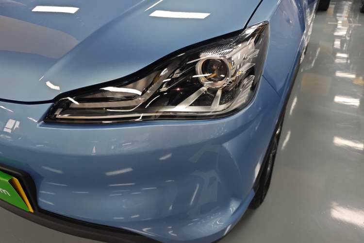 Used NETA V 2021 Standard Range Entertainment Version – Upgraded Model