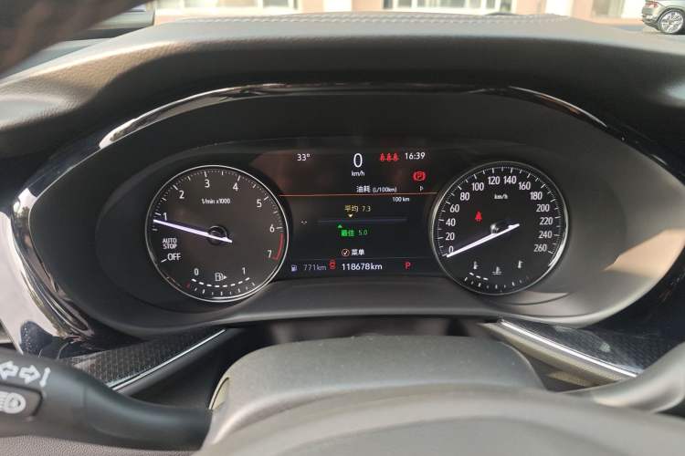 Used Buick Envision 2020 Encore S 652T Two-Wheel Drive Luxury Model
