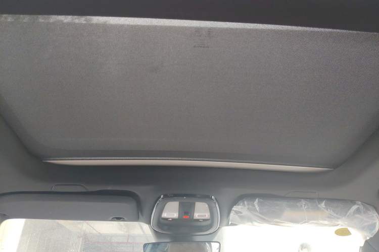 Used Volvo S60 2025 B4 Zhiyuan Luxury Edition Headliner