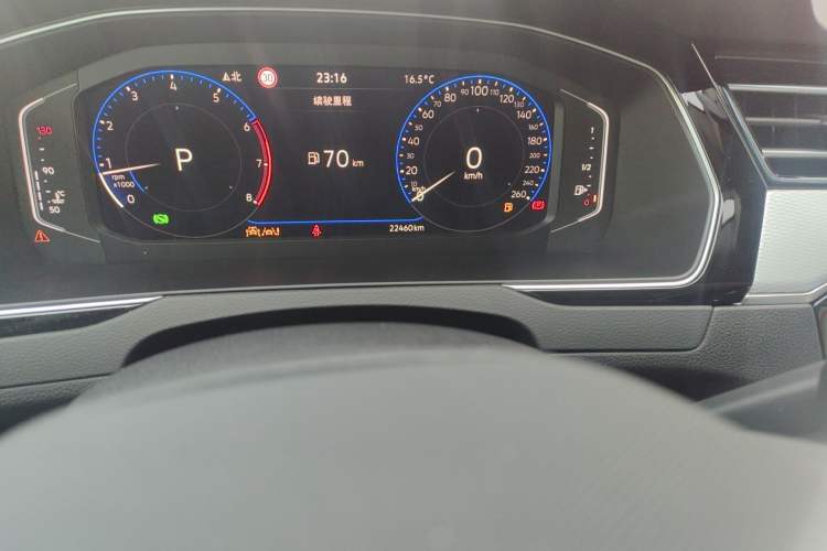 Used Volkswagen Magotan 2023 2 Million Units Limited Edition 330TSI DSG Leading Version
