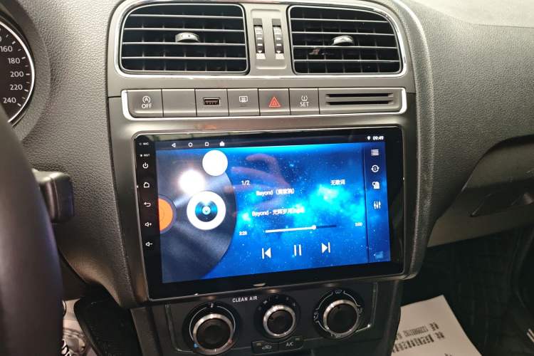 Used Volkswagen Polo 2018 1.5L Automatic Enjoyment Model
