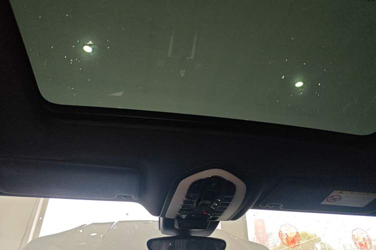 Used Porsche Macan 2017 Macan 2.0T Headliner