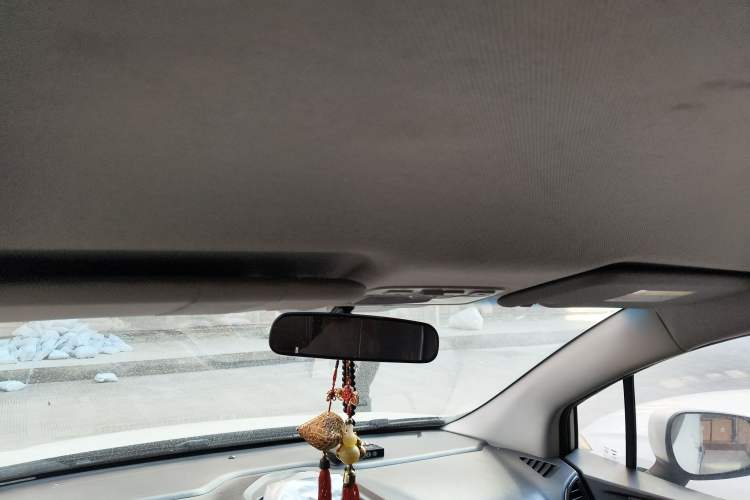 Used JAC Refine S3 2014 1.5L CVT Luxury Smart Model
