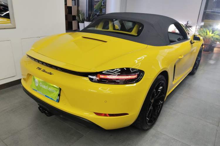 Used Porsche 718 2022 Boxster 2.0T
