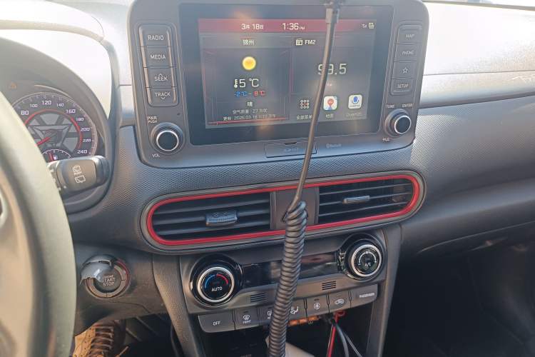 Used Hyundai ENCINO 2019 1.6T Iron Man Edition Audio And AC Panel