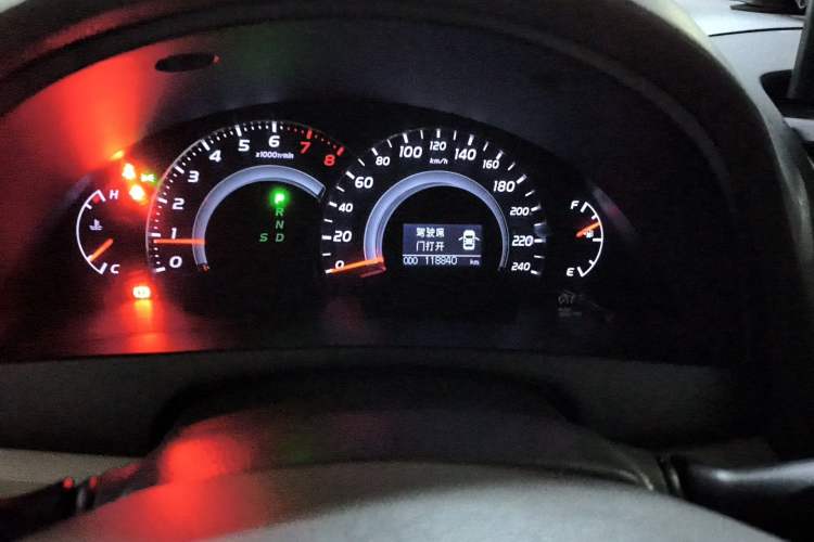 Used Toyota Camry 2011 240G Classic Anniversary Edition Instrument Cluster