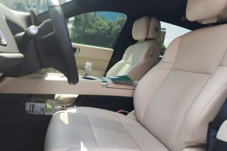 Used Li Auto L7 2024 MAX Model Left Front Seat