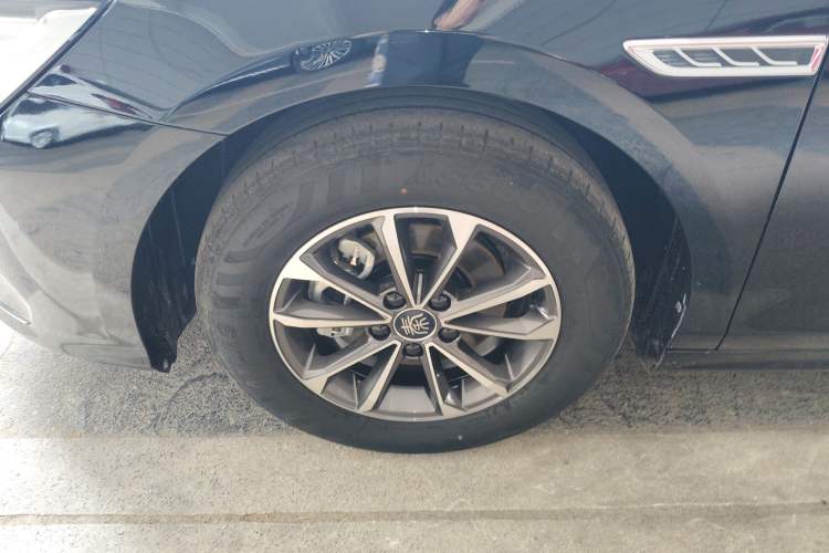 Used BYD Qin PLUS 2023 Champion Edition DM-i 55KM Leading Model
