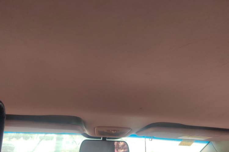 Used Baojun 560 2015 1.8L Manual Elite Edition
