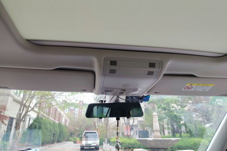 Used Volkswagen Tayron 2019 330TSI Two-Wheel Drive Luxury Model China VI Standard
