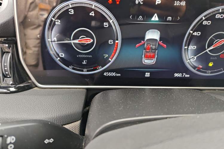 Used Hongqi HS5 2022 Revised Version 2.0T Smart Connect Flagship Edition