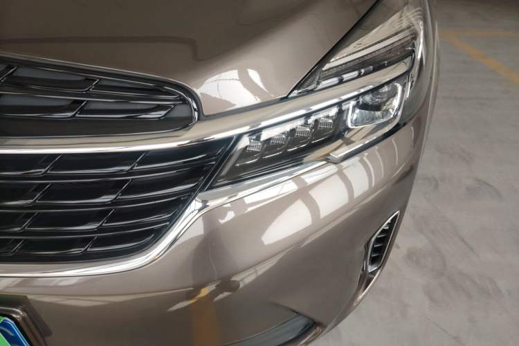 Used Buick GL8 2021 Land Cruiser Executive Class 652T Comfort Model Left Front Headlight