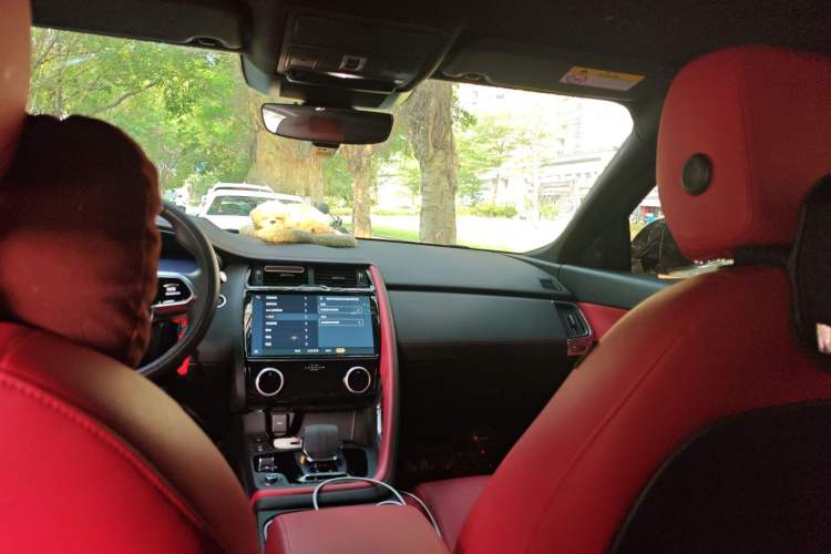 Used Jaguar E-PACE 2024 All-New R-DYNAMIC S Sport Edition Headliner