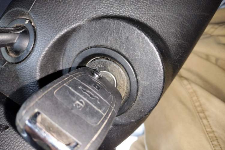 Used Wuling Hongguang S3 2019 Automatic Clutch Version 1.5L Manual Comfort Model China V Standard Interior 1