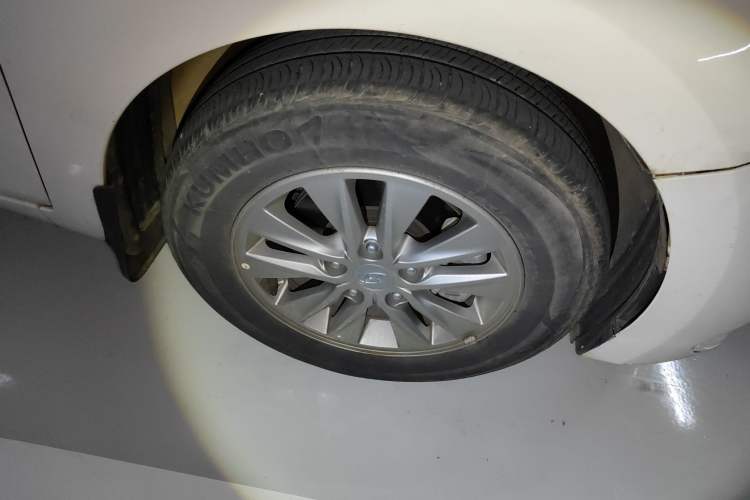 Used Hyundai Celesta 2018 1.6L Automatic GL Enjoyment Edition China VI compliant