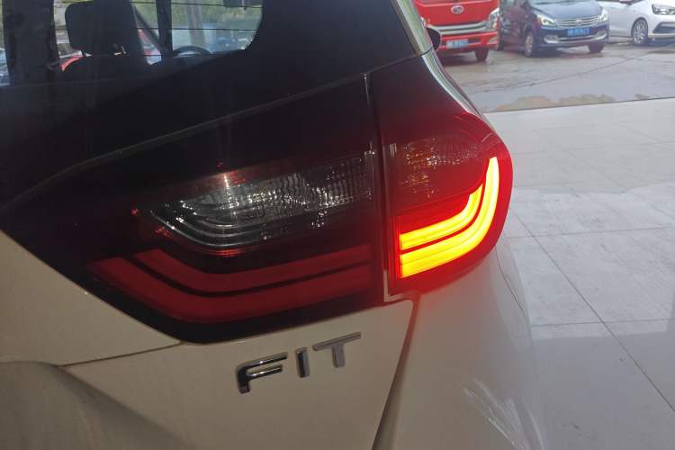 Used Honda Fit 2021 1.5L CVT Trend Edition
