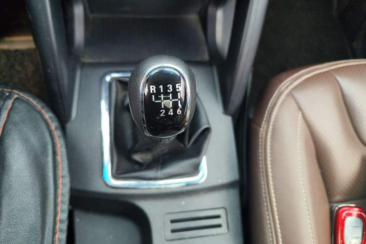 Used Bisu T5 2017 1.5T Manual Luxury Model
