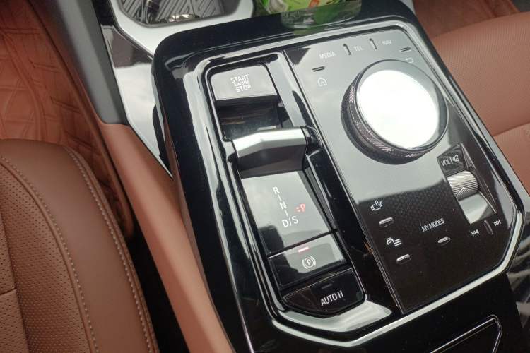 Used BMW 5 Series 2024 525Li M Sport Package
