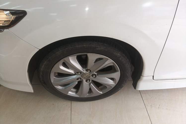 Used Honda Jade 2017 1.8L Automatic Classic Edition 5 seats