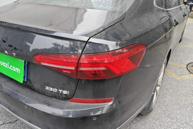 Used Volkswagen Passat 2020 330TSI Elite Edition China VI
