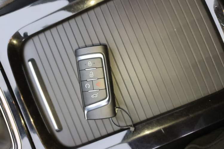 Used GAC Trumpchi M6 2023 PRO 270T DCT Luxury Edition
