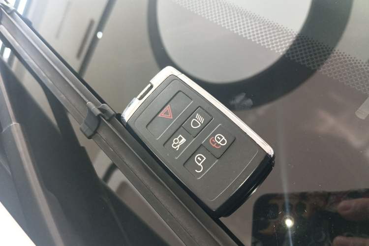 Used Jaguar XFL 2022 XFL 2.0T P250 Two-Wheel-Drive Elite Sport Edition