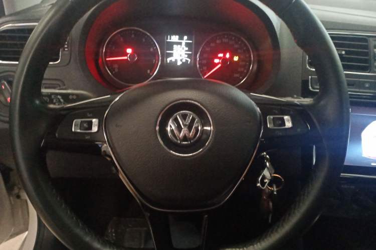 Used Volkswagen Polo 2018 1.5L Automatic Enjoyment Model
