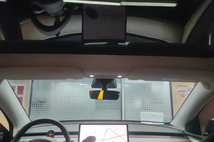 Used Tesla Model Y 2021 Standard Range Rear-Wheel Drive Version