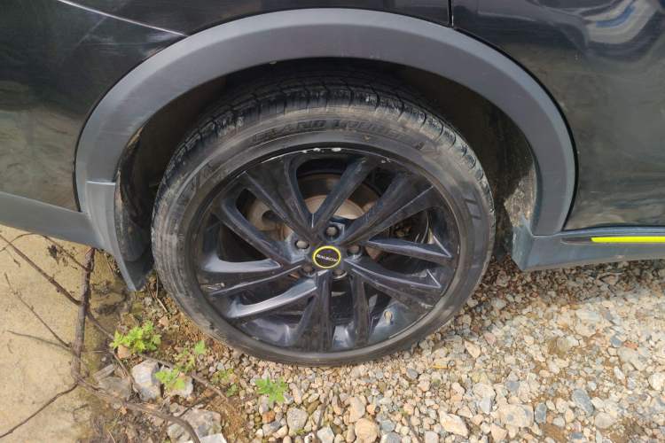 Used Roewe RX5 2020 PLUS 300TGI Automatic Ali National Trend Flagship Edition Right Rear Wheel Hub