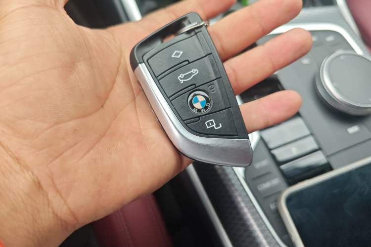 Used BMW 3 Series 2024 330Li M Sport Night Edition Package Vehicle Key