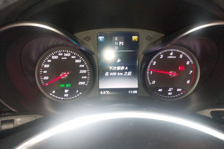 Used Mercedes-Benz GLC 2016 GLC 260 4MATIC Luxury Model