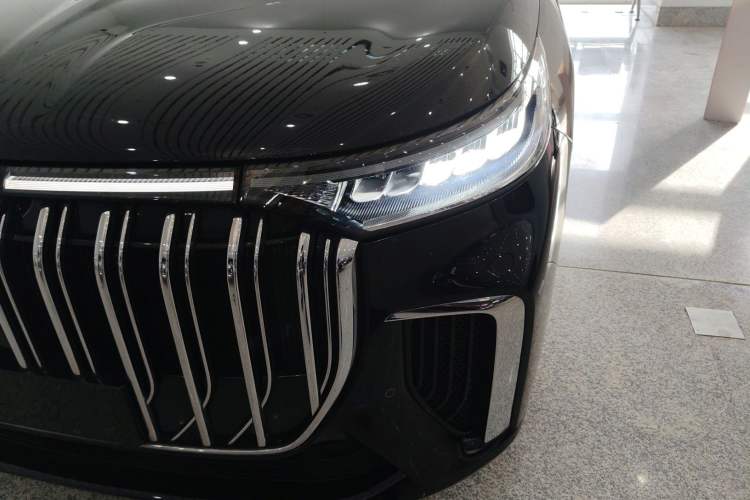 Used VOYAH Dream 2024 PHEV Extended-Range Premium Edition