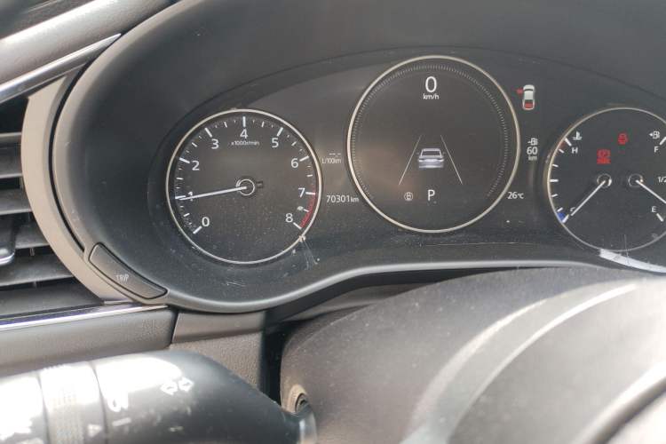 Used Mazda 3 Axela 2021 2.0L Automatic Zhiya Edition Odometer Close Up