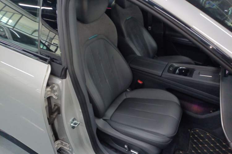 Used Dongfeng eπ eπ007 2025 Model Pure-Electric 650 Max Cruise Edition