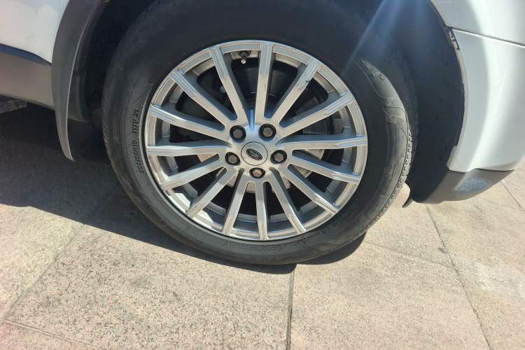 Used Land Rover Range Sport 2011 3.0 TDV6 Diesel Version
