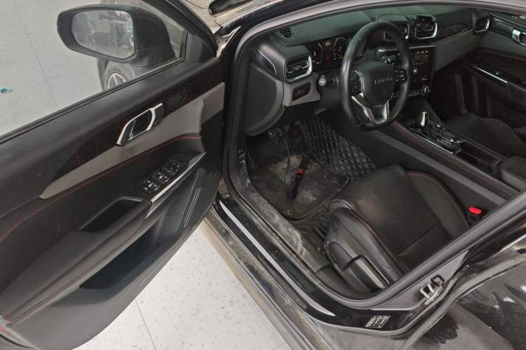 Used Lynk & Co 03 2019 1.5TD DCT Sport Edition China VI Standard Driver Seat